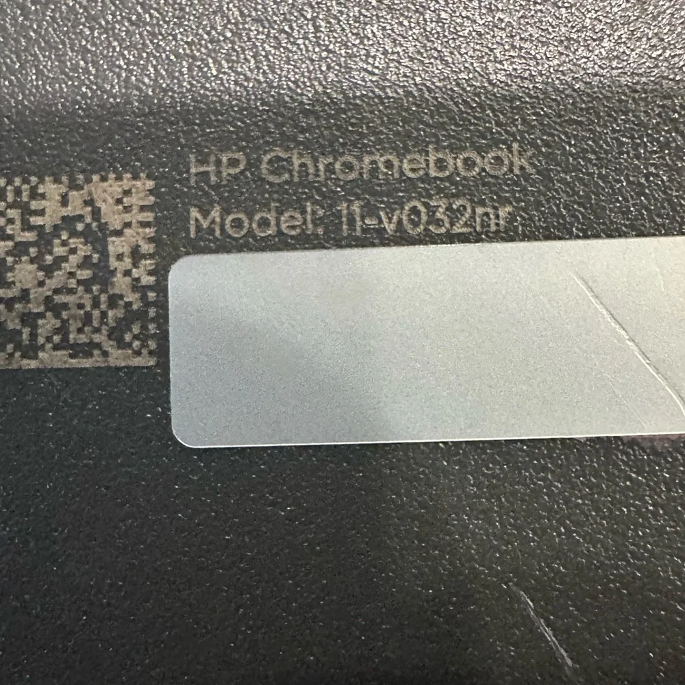 HP chromebook - model 11 v032nr - As Is